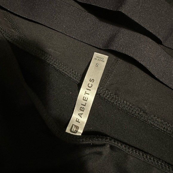 NWOT Fabletics Little Black Dress - Picture 5 of 9